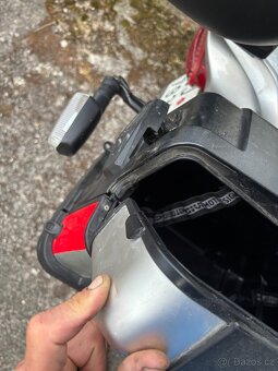 Kompletni kufry Givy vcetne drzaku na Yamaha TDM 850 - 16