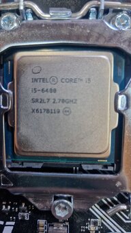 Procesory Intel a AMD pro socket 1150/1, 1155, 1156, 775,AM3 - 16