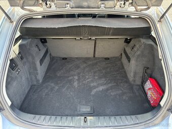 BMW 320i combi 125kw - 16