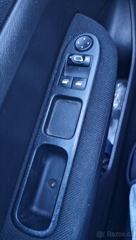 Peugeot 307 SW - 16