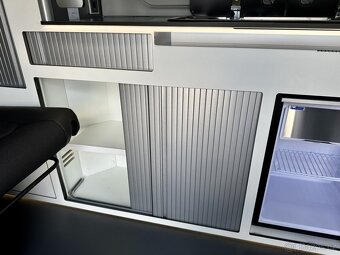 V0386 Karmann Mobil Duncan 500 - 16