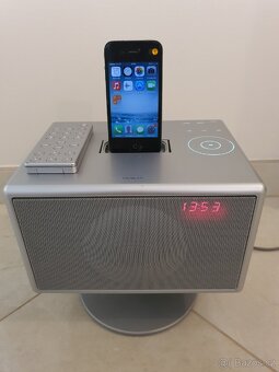 Dokovací Stanice Geneva Radio / Bluetooth  IPhone - 16