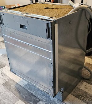 Vestavěná Myčka nádobí Electrolux - 16