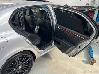 Škoda Superb 3.6 FSI V6 4x4 DSG | Výjimečný stav - 16