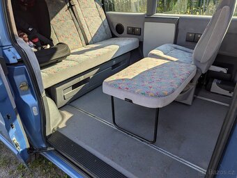 Mercedes-Benz  Vito F 110 D automat  6 míst obytné - 16