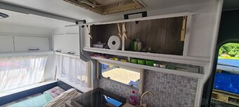 Karavan Hylander - 16