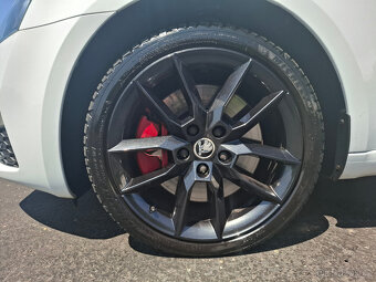 Škoda Octavia 3 RS 2.0TDi 135kW,DSG,tempomat - 16