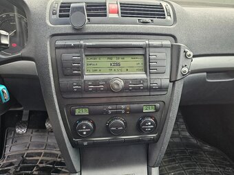 Škoda Octavia 2 1.9TDI 77KW BXE, XENON - 16