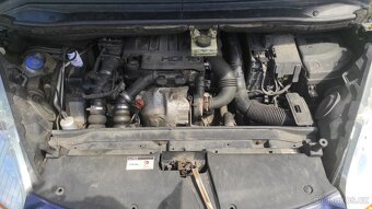 Citroen C4 Picasso, automat, 1,6HDI 80kW diesel, r.v. 2010 - 16