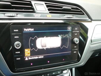 VW TOURAN 2.0 TDI 85KW DSG+F1 FULLLED NAVI ACC FRONT MASAGE - 16
