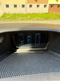Ford Transit Custom 2,2 Bus 9 míst , manuál 74kw - 16