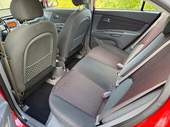 Kia Rio 1.4 71kW, ČR,10/2009, 1.majitel, serviska, nové STK - 16
