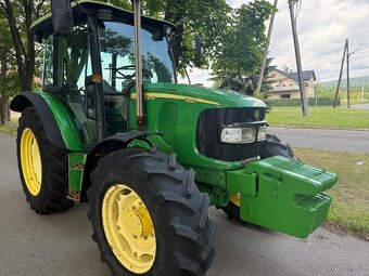 John Deere 5820  rv 2004   8300mth - 16
