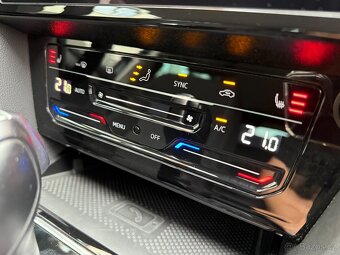 VW Passat B8 Variant 2.0 TDI 110kW DSG - záruka Autodraft - 16