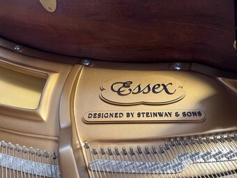 Klavír Essex- Steinway & Sons se zárukou 5 let, PRODÁNO - 16