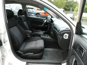 Volkswagen Passat 1.9 TDI 96kW 2x kola, po STK - 16