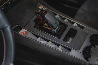 DS 7 Crossback-1.6t 133kW-Performance Line-CZ-el.TZ-R19 - 16
