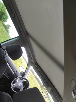 VW Golf 6 Combi 2,0 TDi Highline, Panorama,Navi, nová STK - 16