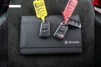 Škoda Kodiaq 2.0 TDI 140kW 4x4 7 míst rok 2022 - 16