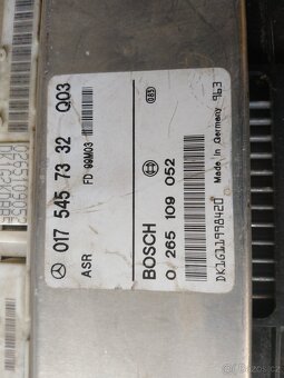Mercedes benz W210 - elektrodily , rádio , spinačky atd - 16