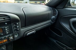 Porsche 911 996 GT3 - 16