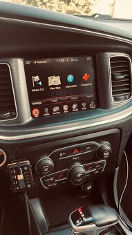 Dodge Charger 3.6 AWD 2016 / 240kW + pedal commander - 16
