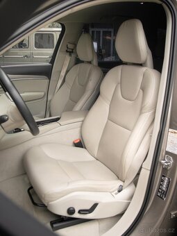 Volvo XC90 B5 - 16