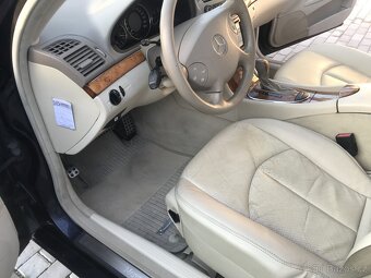 Prodám Mercedes E-320 4 matic elegance - 16