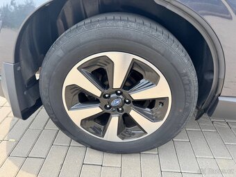 Subaru Forestr 2.0i 4x4 - 16