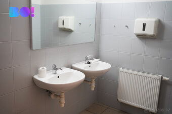 Pronájem kanceláře 260 m² – ul. Zubatého Praha 5 - 16