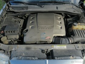 Chrysler 300 C  3.0 CRD - plná výbava  veškeré ND   LEVNĚ - 16