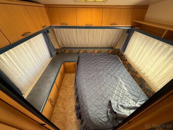 Karavan Hobby 540, markýza, 4 osoby - 16