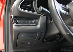 Mazda CX-30 2.0L e-SKYACTIV AWD EXCLUSIVE benzín manuál - 16