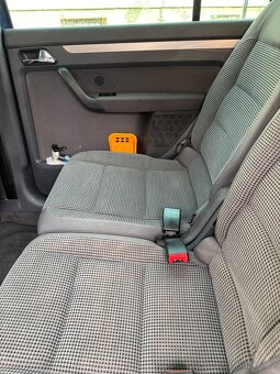 Touran 2.0Tdi - 16