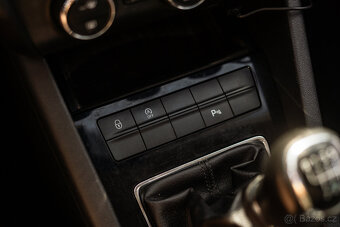 Škoda octavia 1,8 TSI, kombi - 16