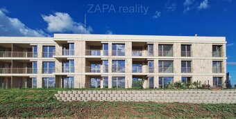 Pronájem byt 1+kk 49,9m2/B  + gar. stání nezař. novostavba 2 - 16