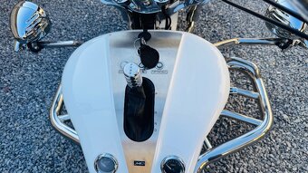 Boom Mustang Automat - 16