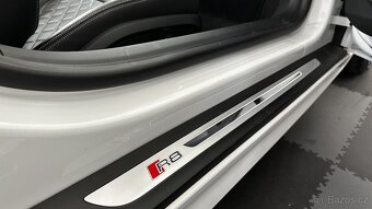 Audi R8, 5.2 V10 / TOP STAV - 16