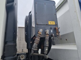 RENAULT KERAX 32.460 6x6 S1 sklápač EURO5 - 16