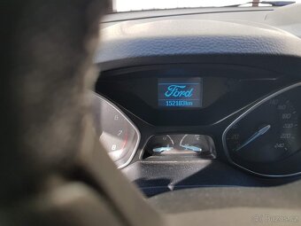 Ford GRAND C MAX - 16