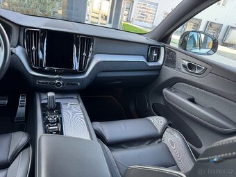 Volvo XC60 2.0B4 R-Design 4x4 ČR - 16