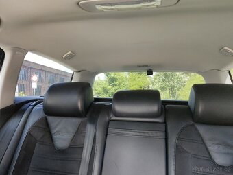 Volkswagen Passat R36 3.6 V6 220kW – TOP výbava - 16