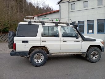 Prodám Toyota HZJ - 16