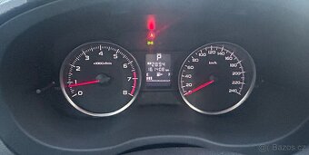 SUBARU IMPREZA 1.6i BENZÍN 4x4 AUTOMAT-VYHŘEV-SERVISKA-2017 - 16