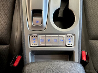 Hyundai Kona, EV STYLE  MOTOR 150KW BATERIE 64kWh RV.2021 - 16
