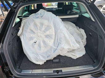 Superb III 2,0 TDi 110KW DSG Style 2016, NAVI, ALU, DAC - 16