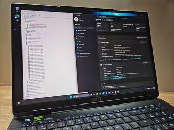 MSI TITAN 18 HX_U9-285HX_64GB_6000GB_RTX 5080 16GB_MINI LED - 16