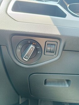 Prodám VW Touran 2.0 TDI 110kw - 16