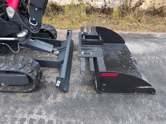 Yanmar SV22 nový maxi výbava - 16