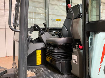 Prodám minibagr  bobcat E 50 Z - 16